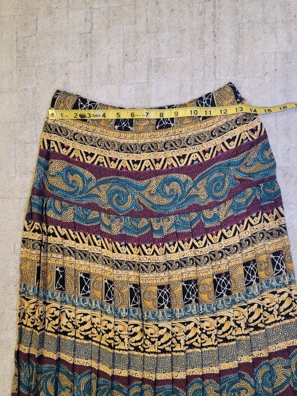 Vintage CAROLE LITTLE Skirt Set Made in USA 100% Rayon Abstract Print Size 8 - Picture 9 of 11